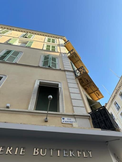 Rue D'antibes * Cannes